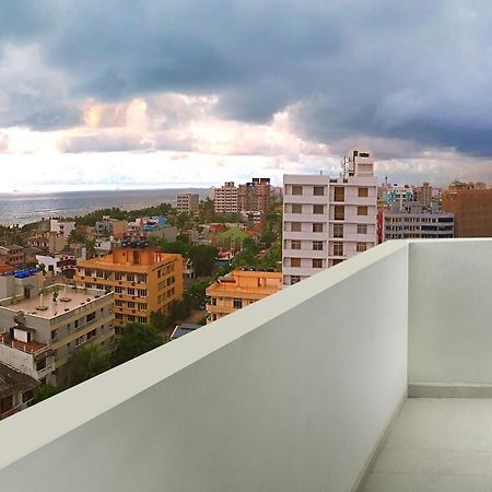 City Tower, Luxury 2 Two Bed Seaview Apartment Colombo Дехивала-Маунт-Лавиния Экстерьер фото