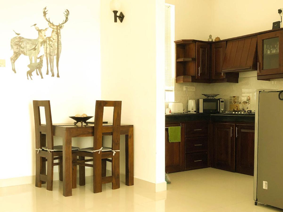 City Tower, Luxury 2 Two Bed Seaview Apartment Colombo Дехивала-Маунт-Лавиния Экстерьер фото